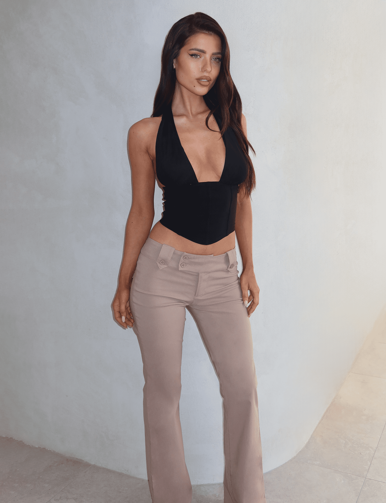 TM11328-NEU-07-KITTIEPANT-TAUPE7.png