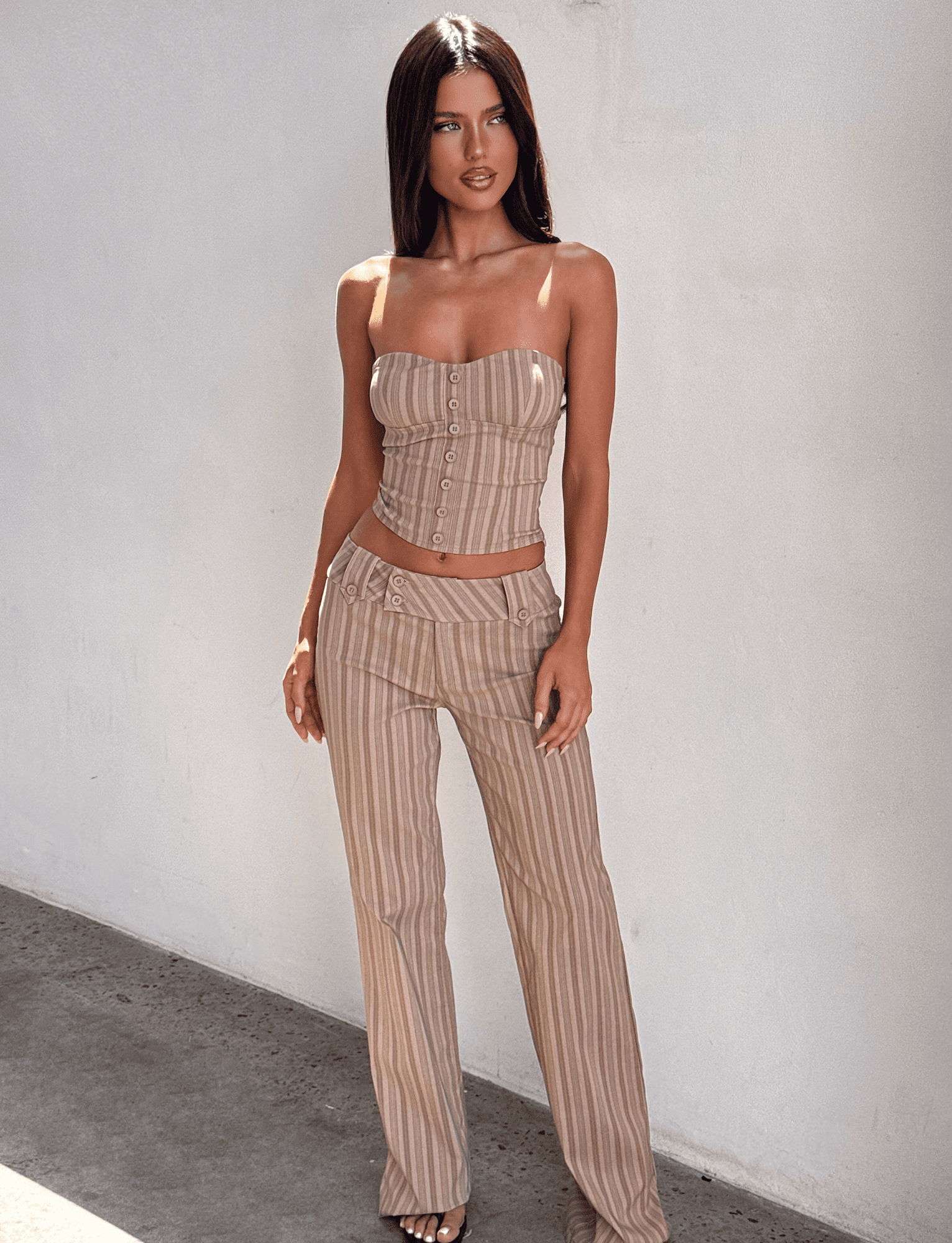 TM11328_KITTIESET_TAUPESTRIPE_15.png