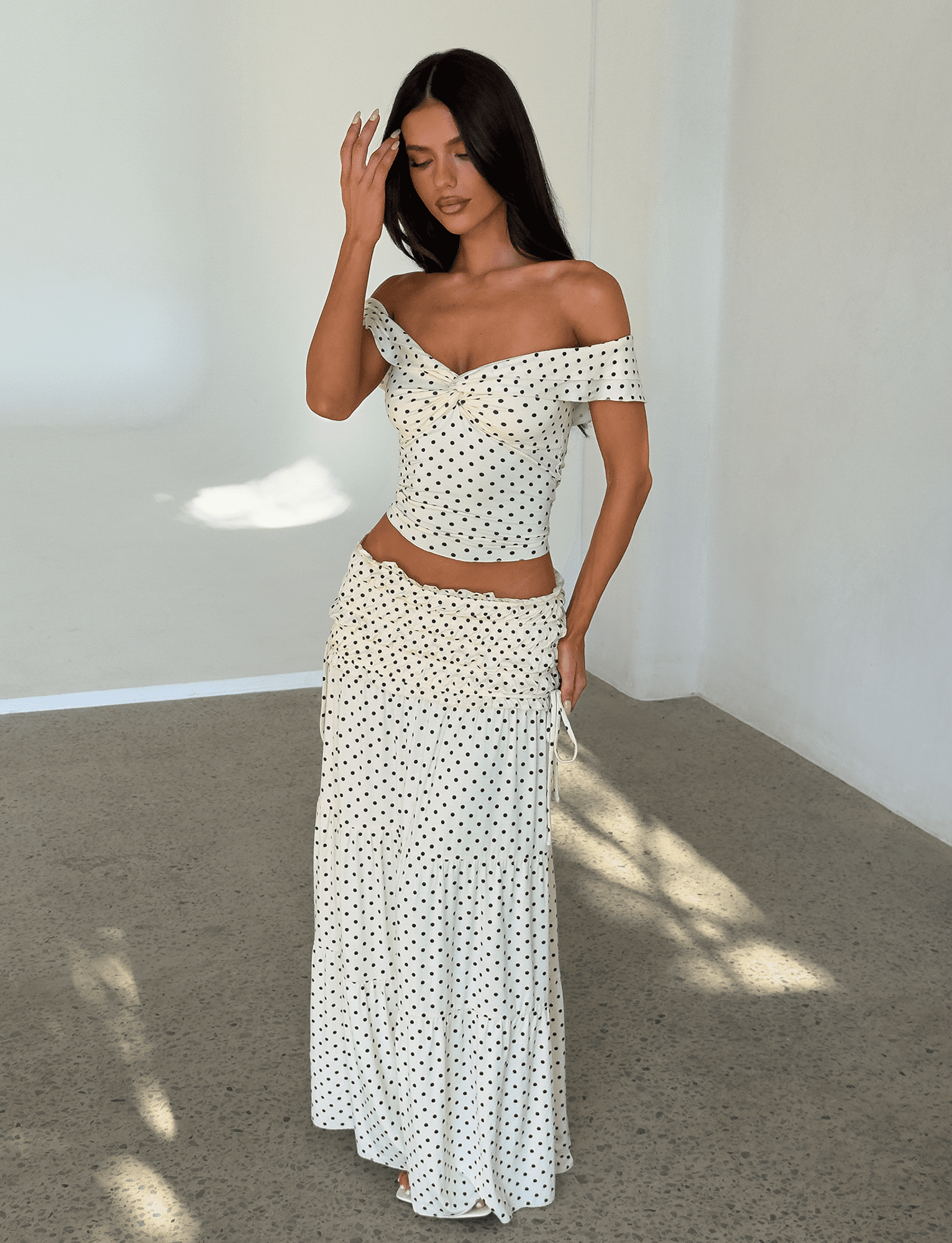 TM14426_DENALI_TOP_WHITE_POLKA_TM14427_DENALI_MAXI_SKIRT_WHITE_POLKA-_14of15_f5ccbed0-9f08-47c8-ac67-cff398c92c80.png
