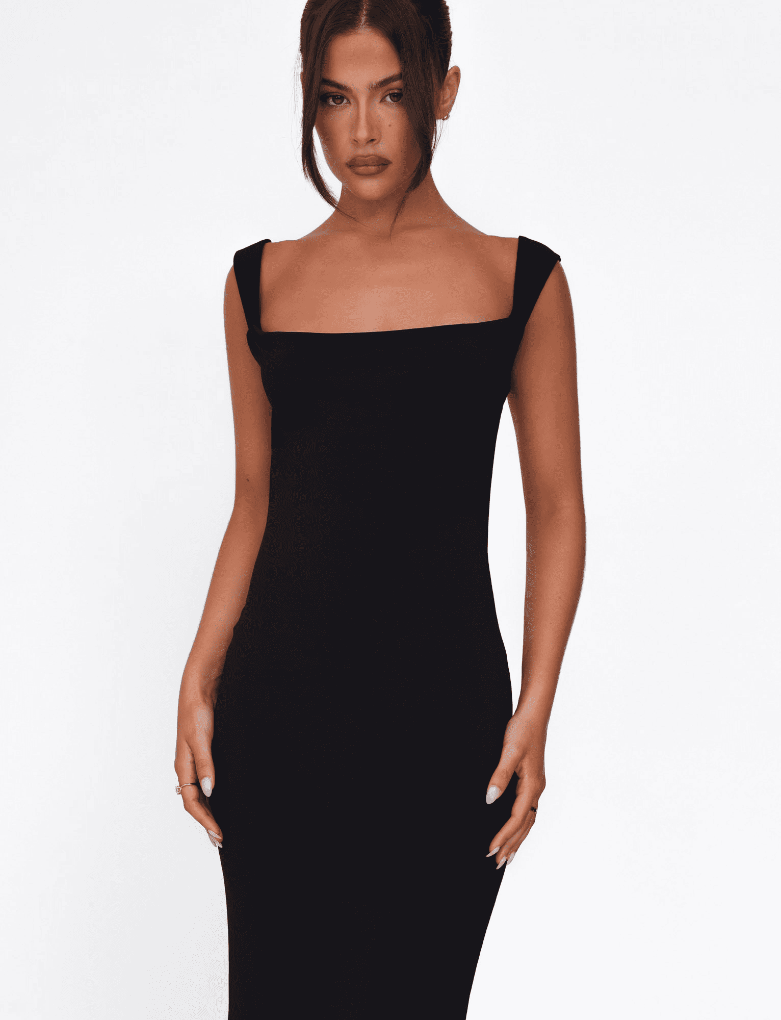 TM15138-BLK-03-ZITADRESS-BLACK5.png