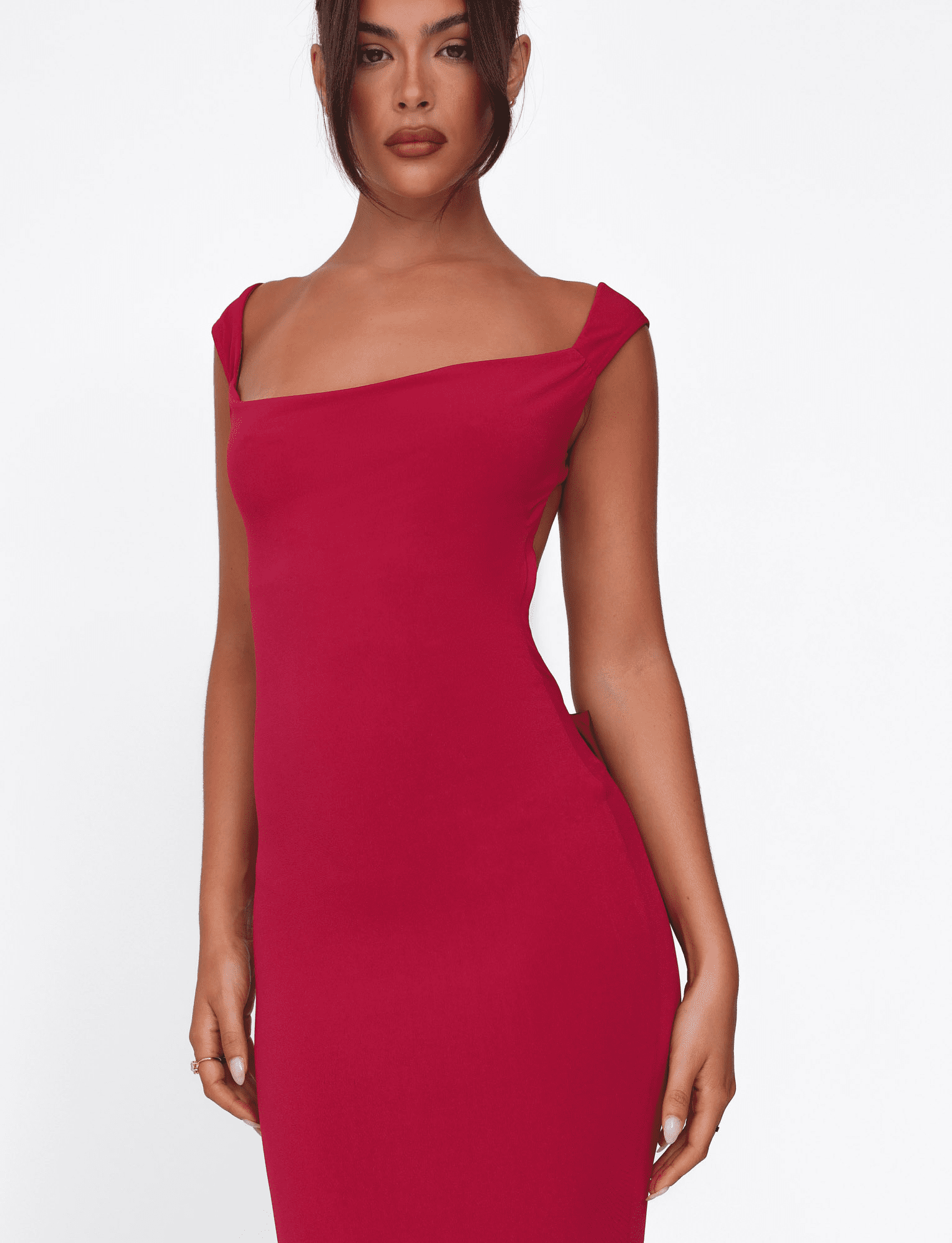 TM15138-RED-03-ZITADRESS-RED6.png