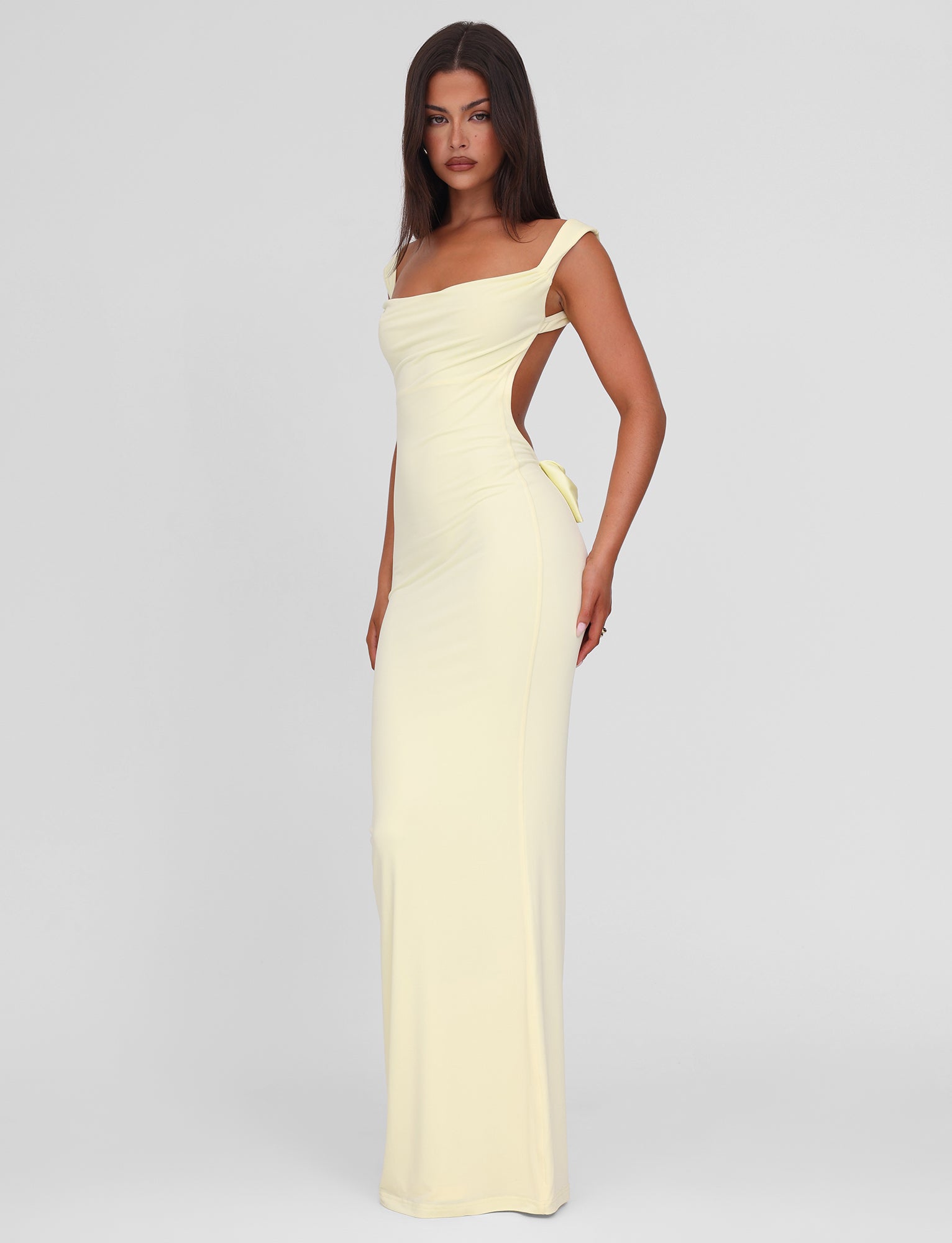 TM15138_ZITA_DRESS_YELLOW_5of6.jpg