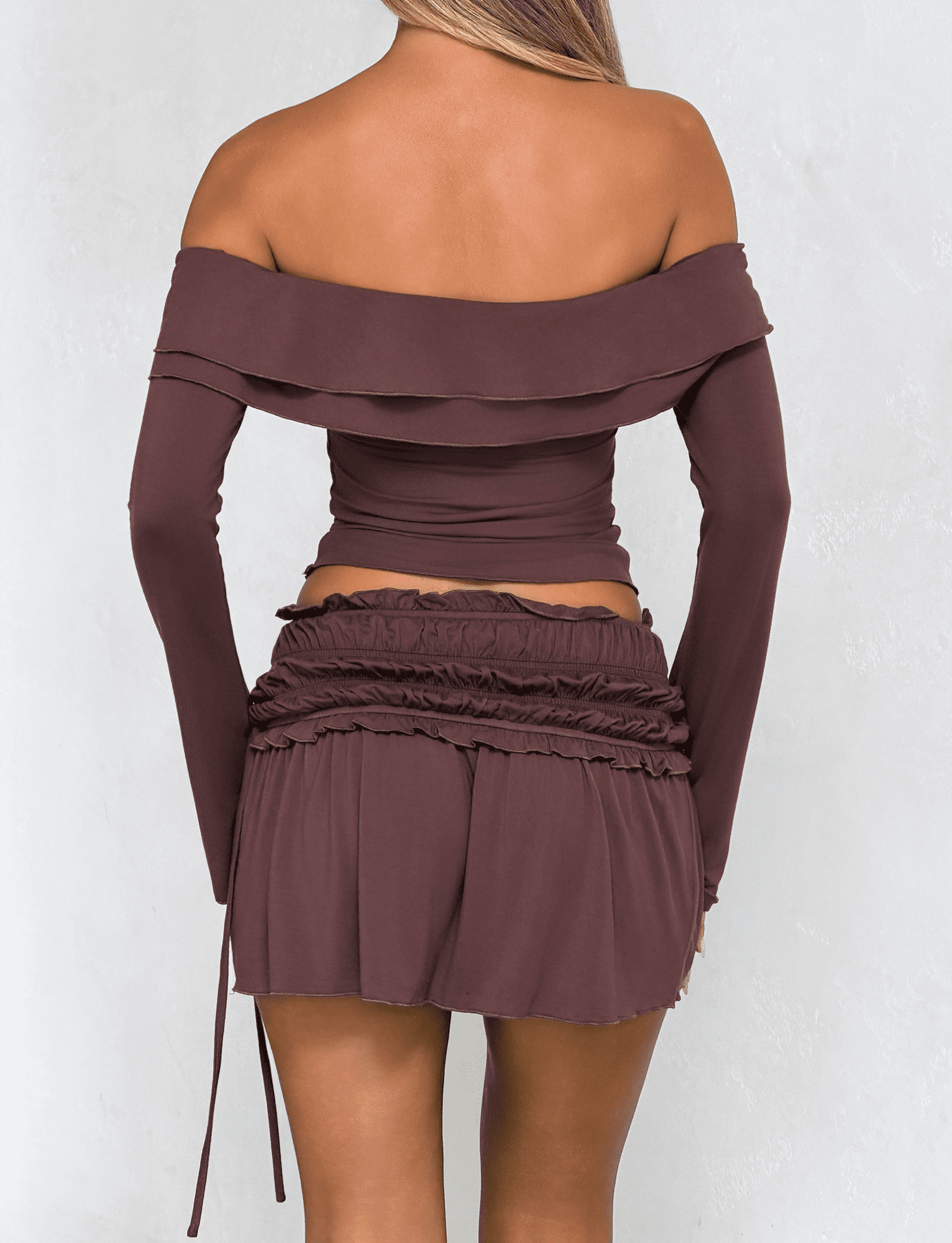 TM15214_DENALILONGSLEEVE_TOP_CHOC_5.png