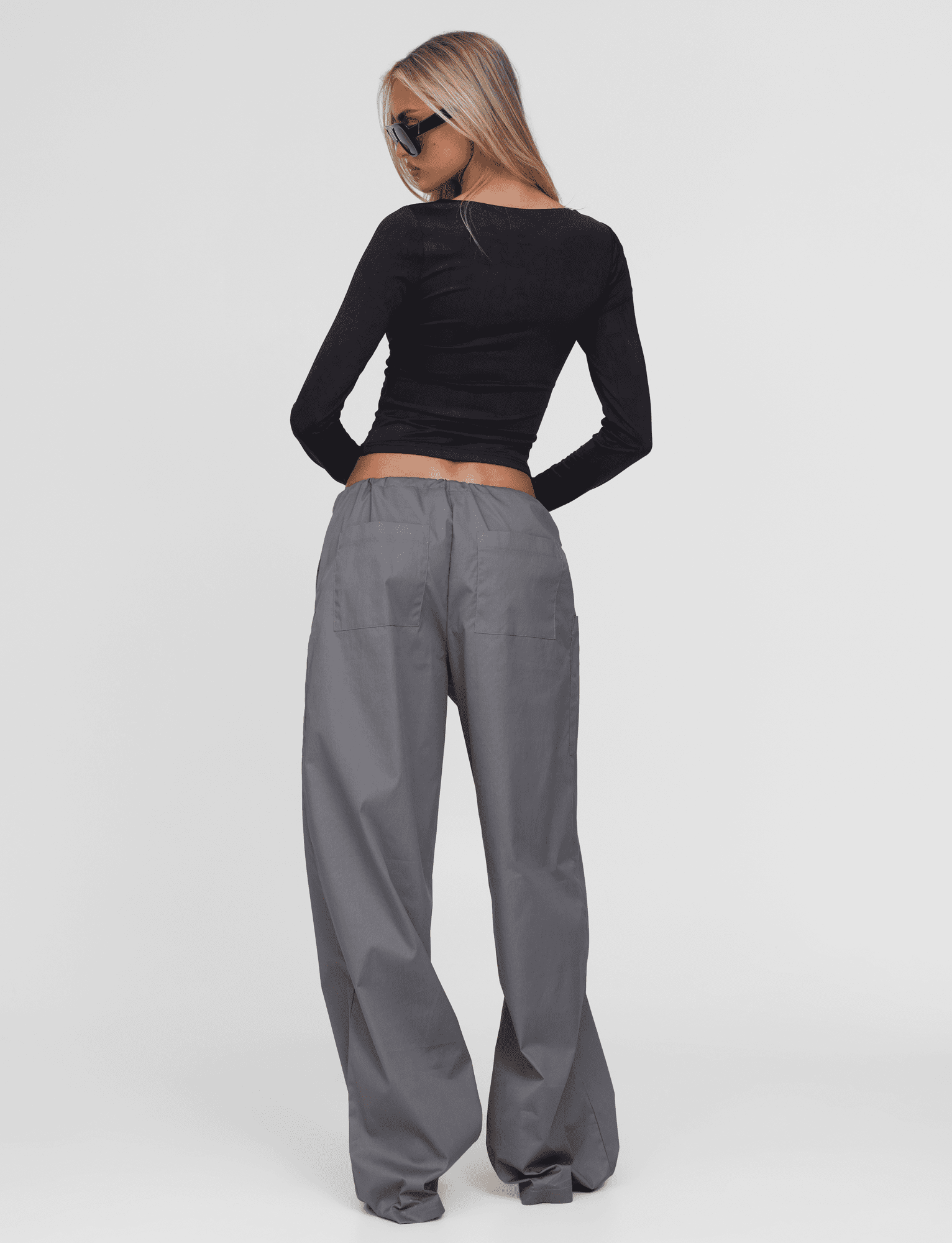 TM17456_TYSHA_PANT_CHARCOAL_6of7.png