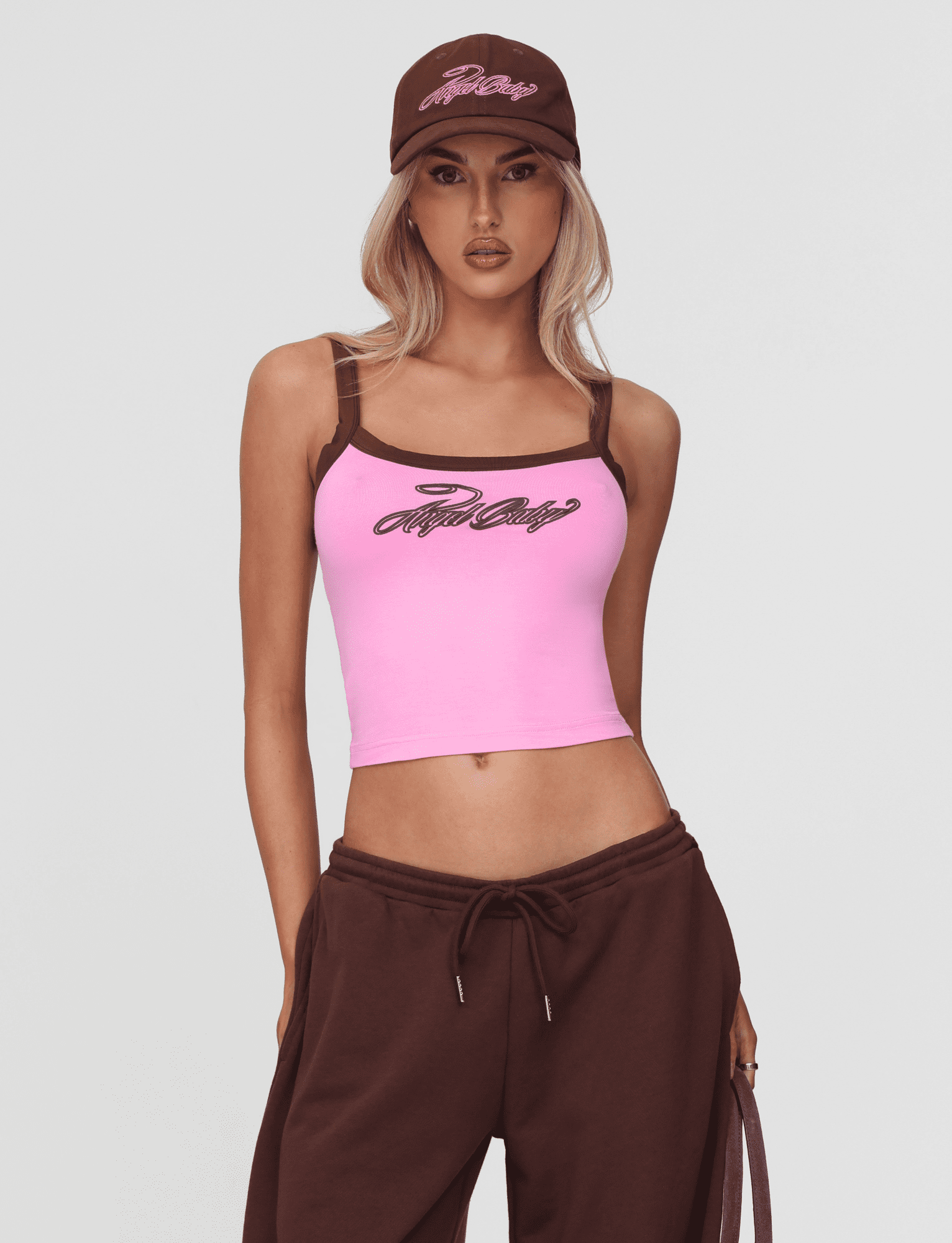 TM17471_MERRYN_CAP_CHOCOLATE_2_of_3.png