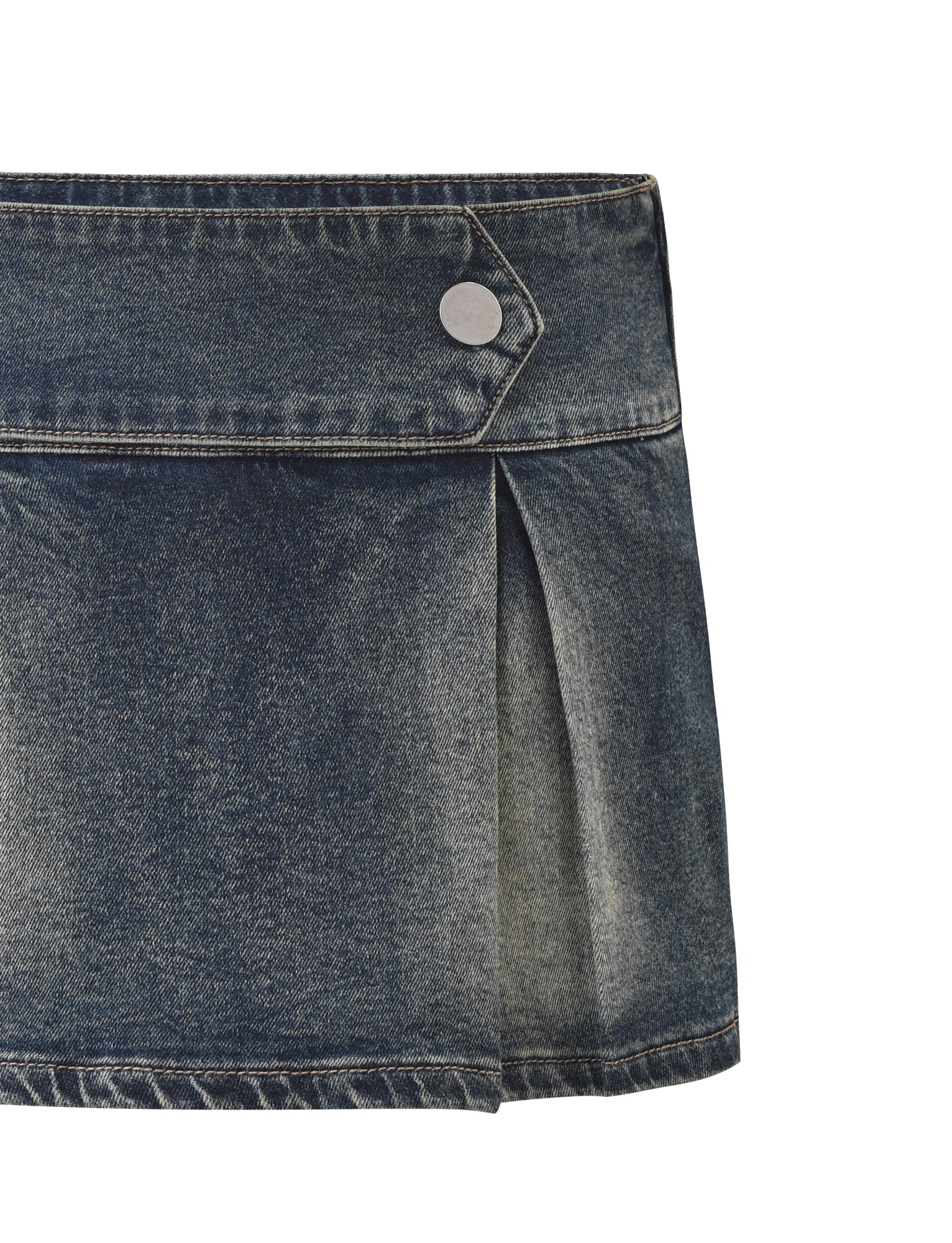 TM17608-MIDWASH-LUPITASKORT-DETAILSAPPROVED.jpg