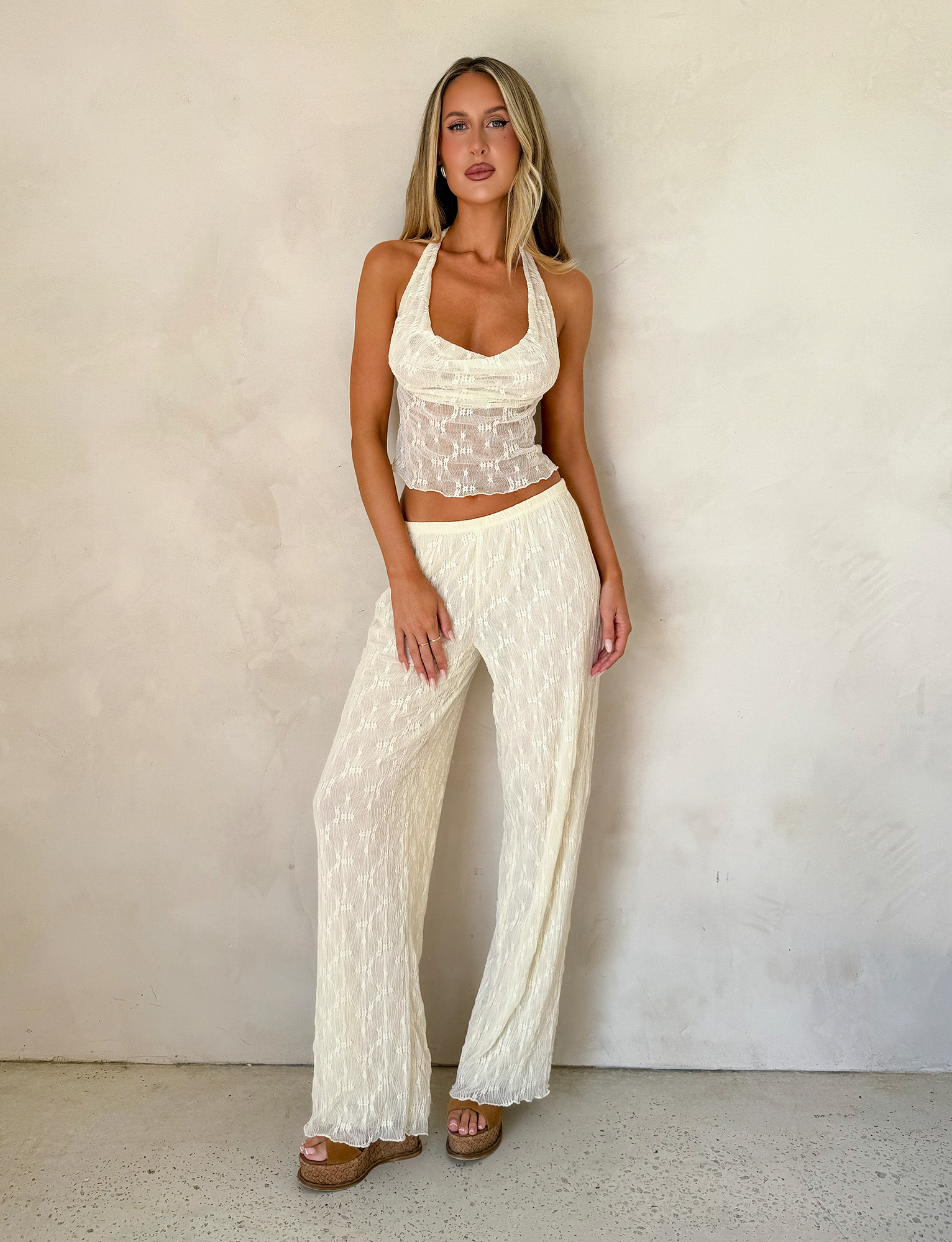 TM17610_KATERINA_TOP_CREAMLACE_10.png