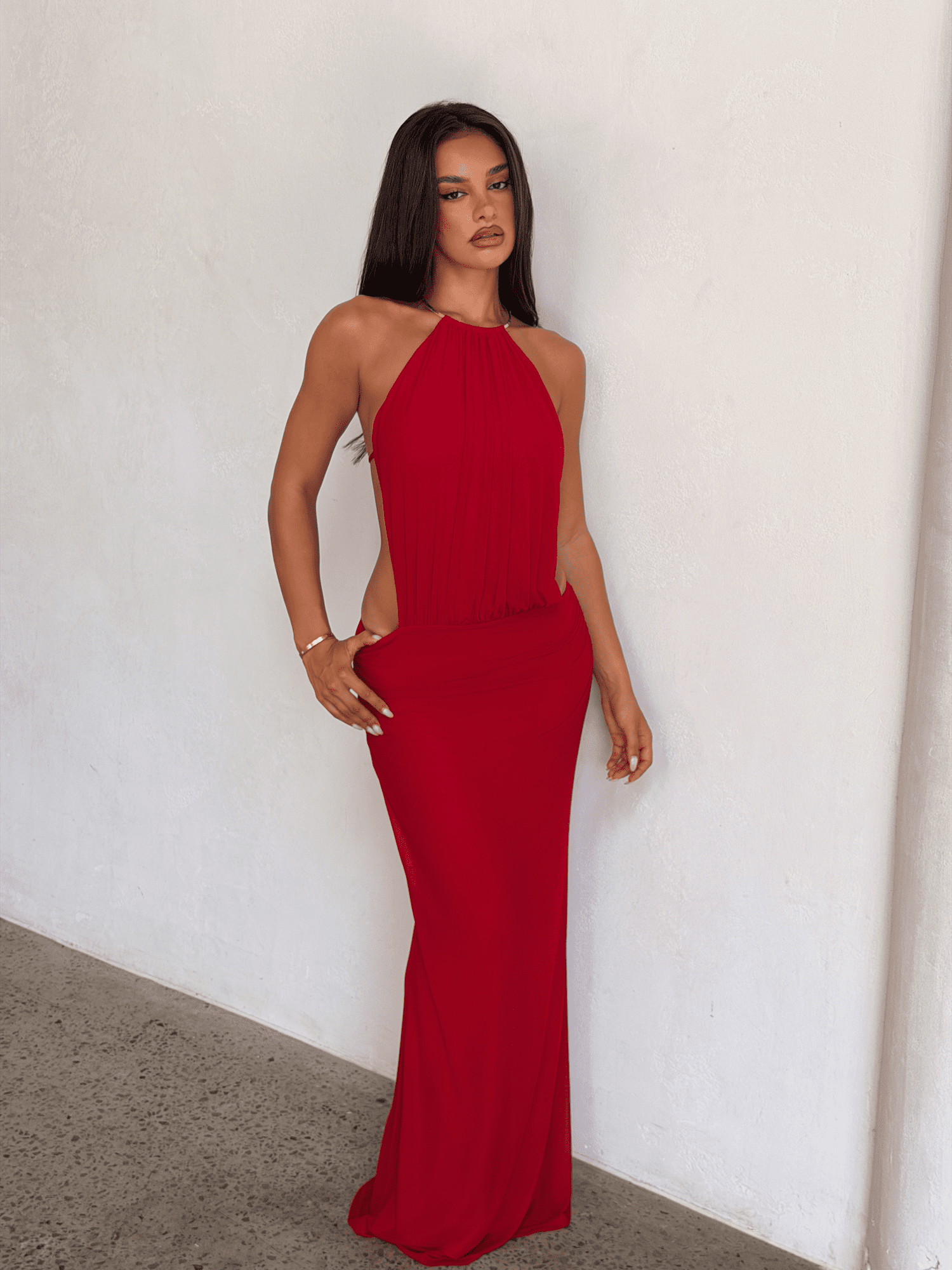 TM17764_EVANNA_MAXII_DRESS_RED_3of13_cbb37a98-0434-4e2f-83b8-6fa9003ae9a5.png