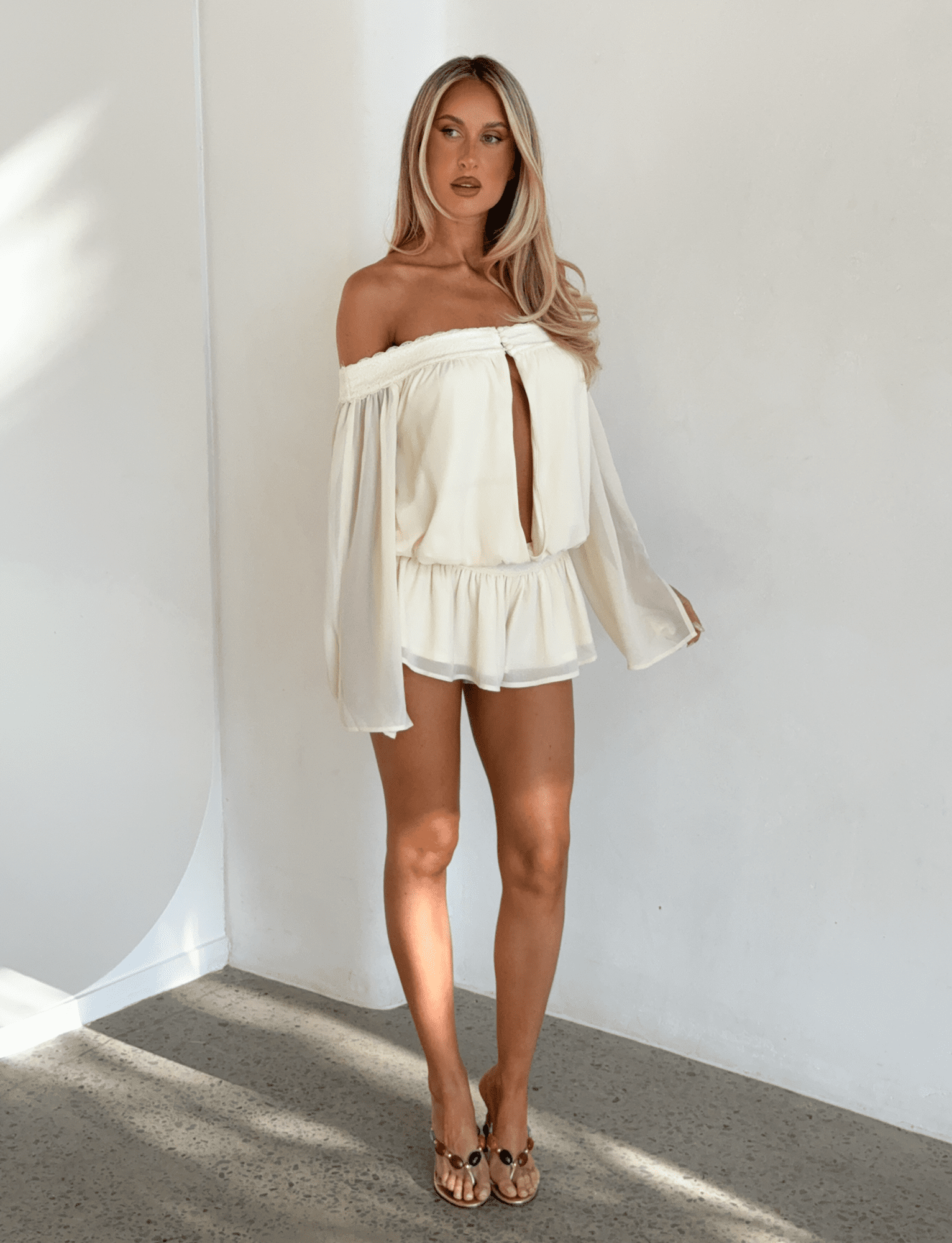 TM18072_TESSIE_PLAYSUIT_CREAM_1of6.png